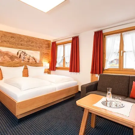Oberstdorfer Einkehr - Mitten Im Zentrum Oberstdorf
