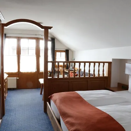 Oberstdorfer Einkehr - Mitten Im Zentrum 酒店 4*