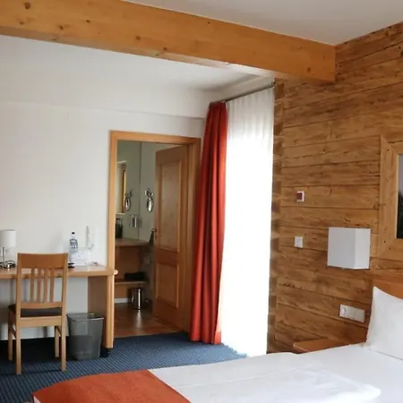 فندق Oberstdorfer Einkehr - Mitten Im Zentrum 4*